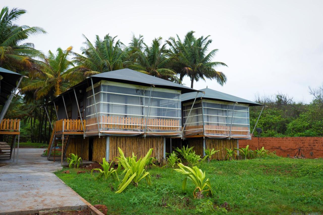 Blue Ocean The Fern Resort & Spa Ganpatipule Exterior photo